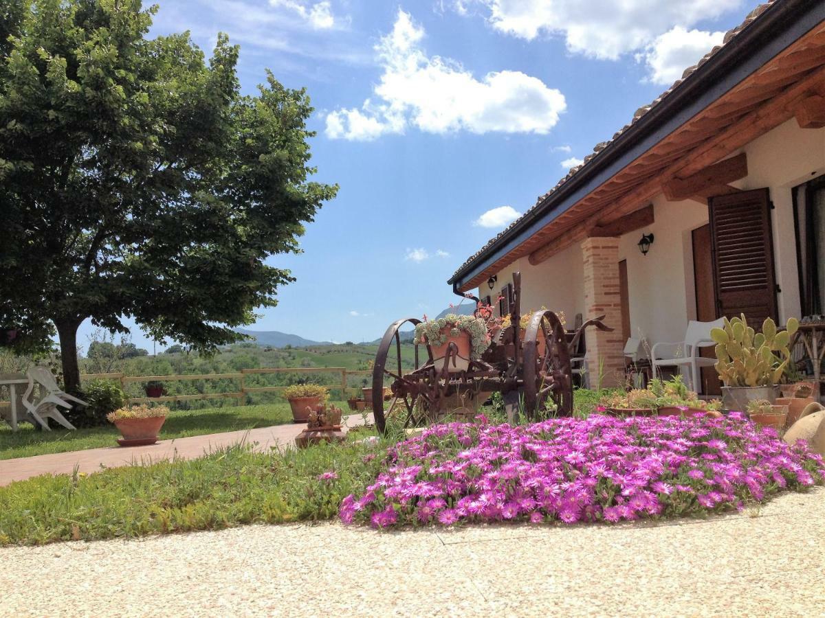 Masseria Spadone Villa Civitella Casanova Eksteriør bilde